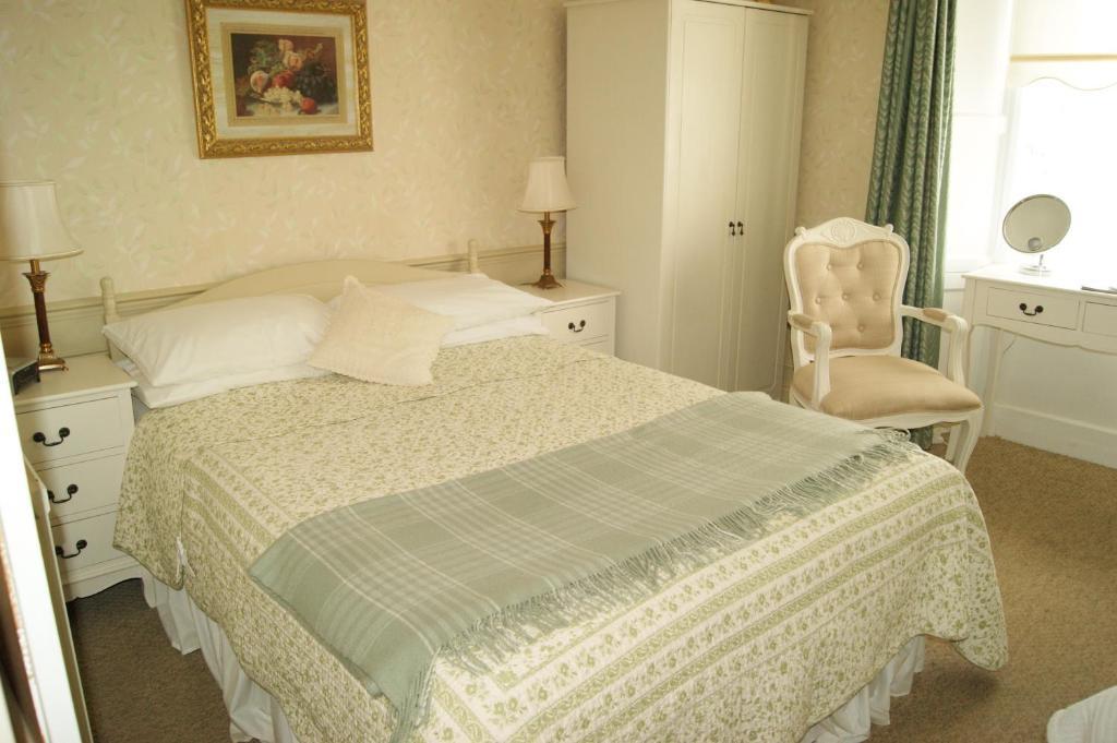 Comelybank Guesthouse Крийф Стая снимка